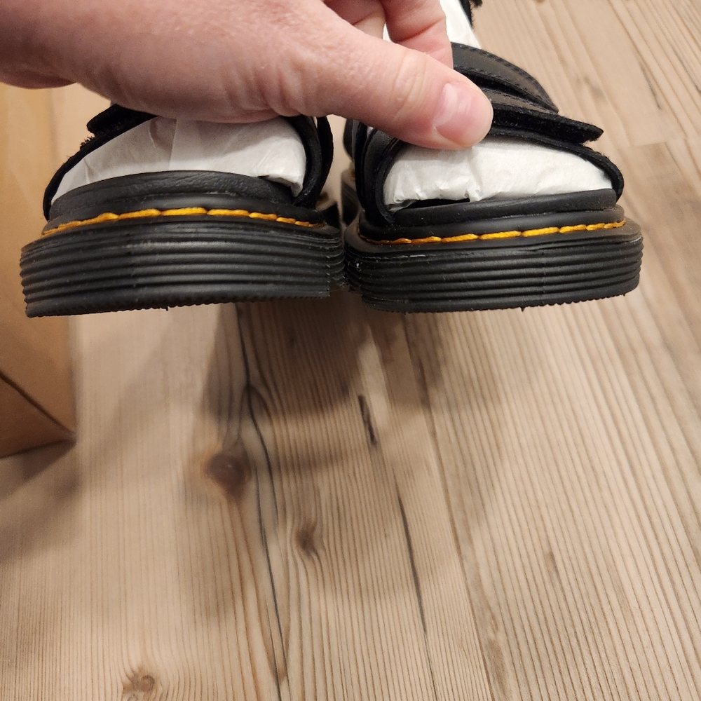Dr. Martens Klaire Kids Sandal - Picture 7 of 9